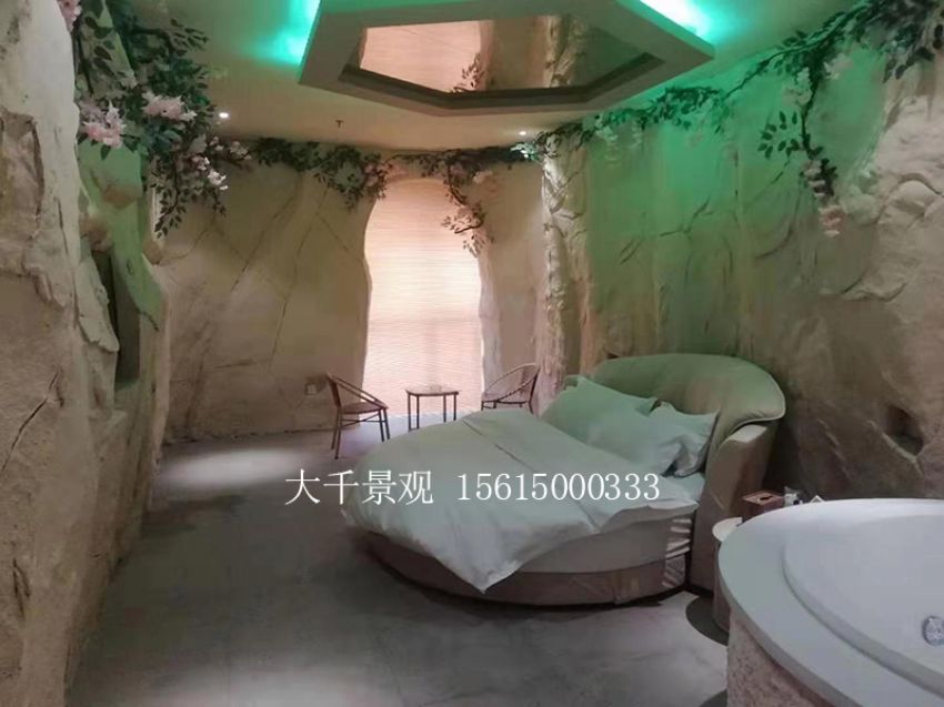 點(diǎn)擊查看詳細(xì)信息<br>標(biāo)題：綠植墻 閱讀次數(shù)：770